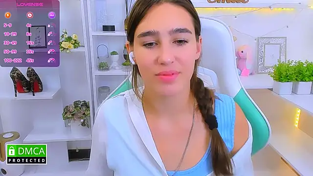 Snapshot of _Eliizabeth_ chatting on September 12, 9:04 pm Eliizabeth online show from September 12, 9:04 pm