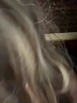 Snapshot of Mayoosh6 chatting on February 17, 4:15 pm Mayoosh6 online show from February 17, 4:15 pm