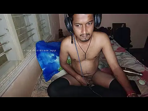 Sexypavi09 online show from October 15, 7:25 pm