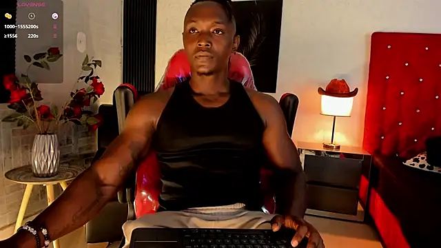 DannSmmith online show from October 21, 3:40 am