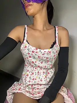 Snapshot of BandySL chatting on December 17, 2:39 am BandySL online show from December 17, 2:39 am