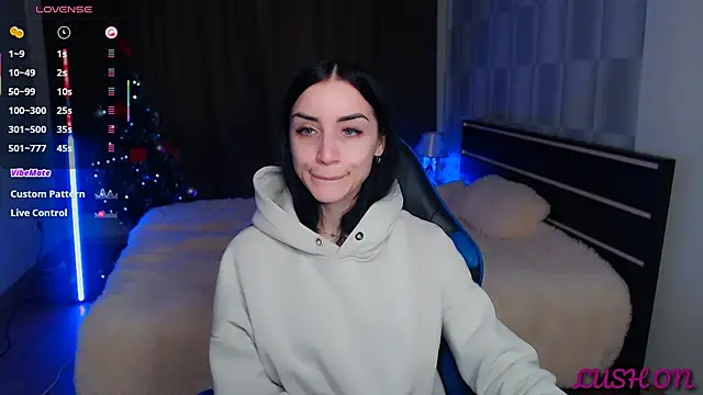 Snapshot of Kemi__Jordan chatting on February 12, 12:12 pm Kemi Jordan online show from February 12, 12:12 pm