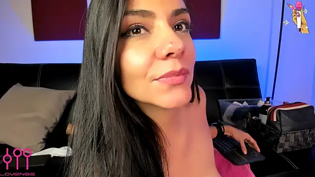 Snapshot of Samara_Kim chatting on January 12, 7:00 am Samara Kim online show from January 12, 7:00 am