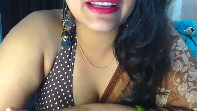 Snapshot of Maria_55 chatting on February 27, 12:02 pm Maria 55 online show from February 27, 12:02 pm