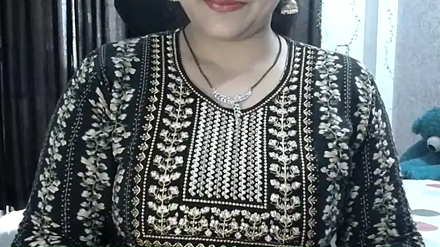 Snapshot of Maria_55 chatting on September 12, 6:24 am Maria 55 online show from September 12, 6:24 am