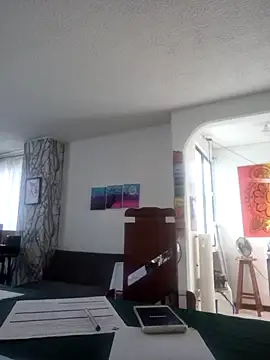 Yashira Jaziri online show from November 6, 8:32 pm