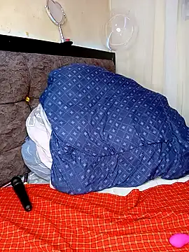 TerryAssqueen254 online show from December 28, 9:20 am