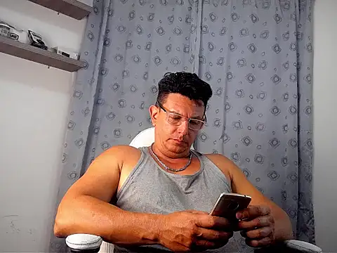 pedropicapi online show from December 20, 1:12 am