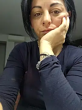 Snapshot of bruneta_sexy23 chatting on January 9, 4:52 am bruneta sexy23 online show from January 9, 4:52 am