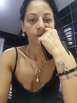 Snapshot of bruneta_sexy23 chatting on September 26, 3:32 am bruneta sexy23 online show from September 26, 3:32 am