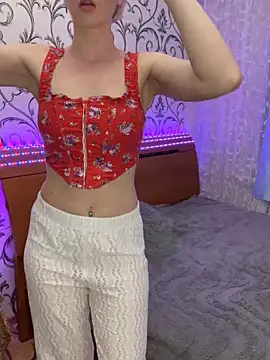 Kristina03 online show from May 21, 9:22 pm