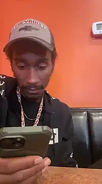 ITSONLYKENNY online show from February 15, 8:11 pm