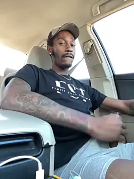 ITSONLYKENNY online show from February 17, 5:10 pm