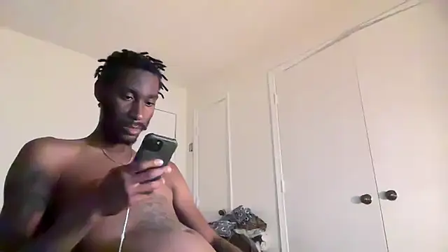 ITSONLYKENNY online show from October 2, 6:20 am