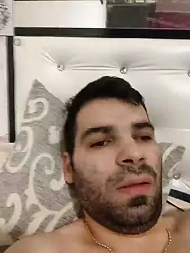 Snapshot of J0nyhson chatting on January 29, 6:12 am J0nyhson online show from January 29, 6:12 am