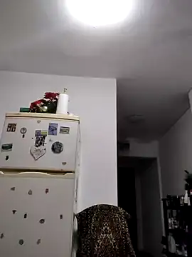 Snapshot of J0nyhson chatting on February 12, 11:18 am J0nyhson online show from February 12, 11:18 am