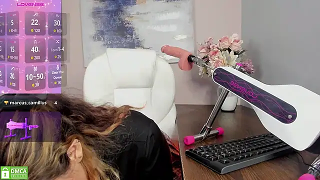 Snapshot of chubby_vanniie_ chatting on December 18, 8:25 pm chubby vanniie online show from December 18, 8:25 pm