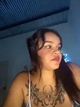 Snapshot of Bellota_22_Fuckme chatting on November 21, 11:36 pm Bellota 22 Fuckme online show from November 21, 11:36 pm