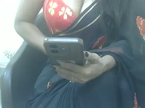 Snapshot of Lusty_Wife1 chatting on November 9, 5:00 pm Lusty Wife1 online show from November 9, 5:00 pm