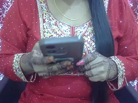 Snapshot of Lusty_Wife1 chatting on November 26, 11:11 am Lusty Wife1 online show from November 26, 11:11 am