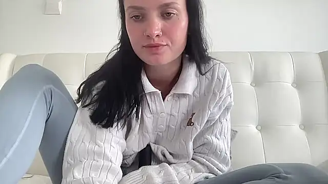 Snapshot of mariemelissah chatting on December 4, 10:13 am mariemelissah online show from December 4, 10:13 am