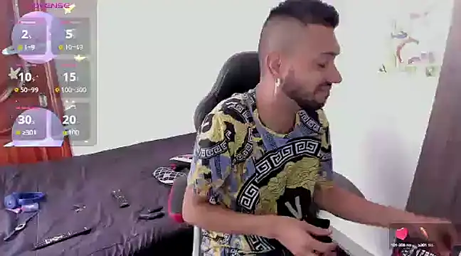 Aron Baylor online show from March 18, 7:53 pm