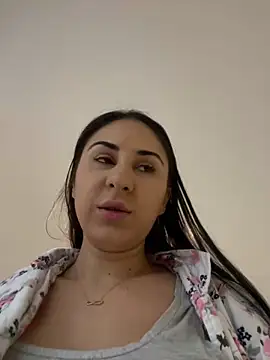 JenniferEdith online show from December 5, 7:05 am