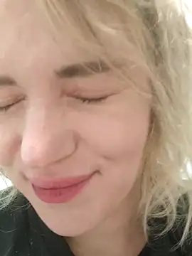 Snapshot of Linda_Gregory chatting on March 22, 1:11 am Linda Gregory online show from March 22, 1:11 am