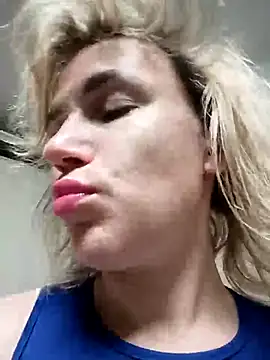 Snapshot of Linda_Gregory chatting on September 10, 12:43 am Linda Gregory online show from September 10, 12:43 am