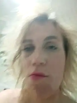 Snapshot of Linda_Gregory chatting on September 12, 9:48 pm Linda Gregory online show from September 12, 9:48 pm