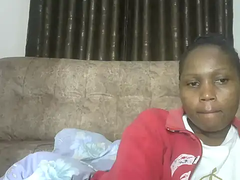 Snapshot of AurelAda chatting on October 1, 9:43 pm AurelAda online show from October 1, 9:43 pm