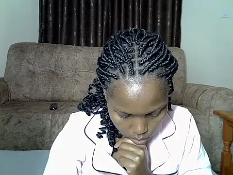 Snapshot of AurelAda chatting on October 30, 11:38 pm AurelAda online show from October 30, 11:38 pm