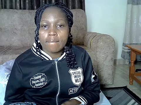 Snapshot of AurelAda chatting on November 18, 11:15 pm AurelAda online show from November 18, 11:15 pm