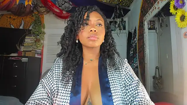 Snapshot of ElizaGrey_ chatting on January 27, 4:30 am ElizaGrey  online show from January 27, 4:30 am
