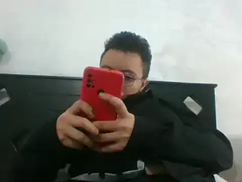 Snapshot of EdenJupiter chatting on October 29, 5:31 am EdenJupiter online show from October 29, 5:31 am