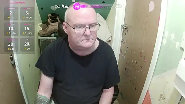 Snapshot of FriendlyDave chatting on January 14, 12:14 pm FriendlyDave online show from January 14, 12:14 pm