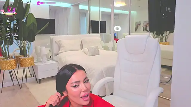 wowEva online show from November 8, 10:26 am