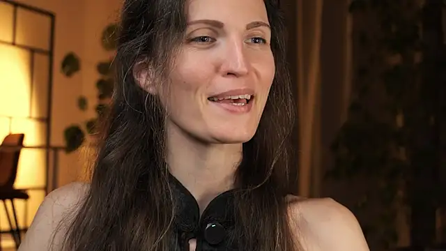 Snapshot of yulladao chatting on November 22, 5:23 pm yulladao online show from November 22, 5:23 pm