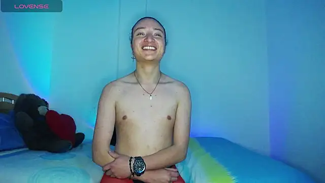 Snapshot of monkeywillwhite chatting on December 6, 8:51 pm monkeywillwhite online show from December 6, 8:51 pm