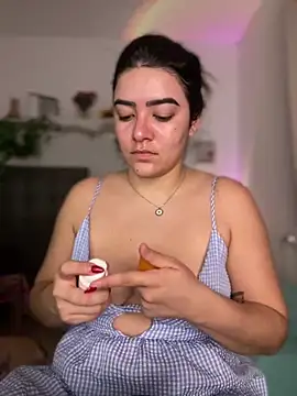 Lia flowers online show from January 11, 11:24 pm