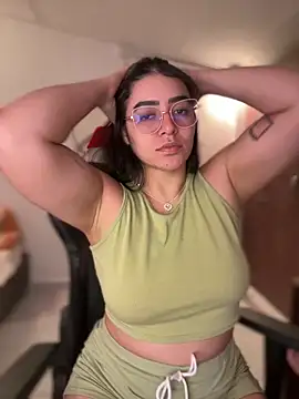 Lia flowers online show from November 21, 12:32 am