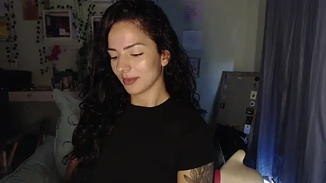 BeellyDance online show from April 14, 11:16 am