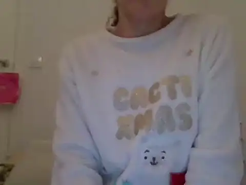 Snapshot of zorritasuperhot chatting on December 6, 10:30 pm zorritasuperhot online show from December 6, 10:30 pm