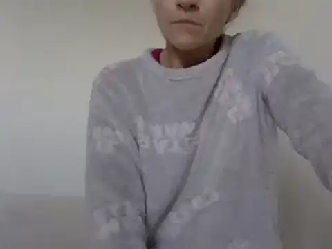 Snapshot of zorritasuperhot chatting on December 15, 10:07 am zorritasuperhot online show from December 15, 10:07 am