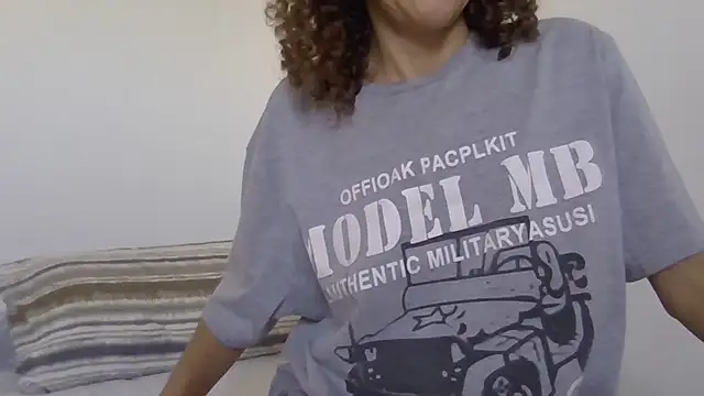 Snapshot of zorritasuperhot chatting on September 20, 10:38 am zorritasuperhot online show from September 20, 10:38 am