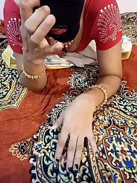 Mallu-Gayathri Arun online show from January 30, 2:15 pm