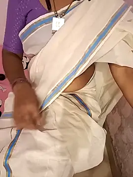 Mallu-Gayathri Arun online show from December 5, 1:09 pm