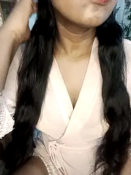 Snapshot of esita_1212 chatting on March 4, 6:07 pm esita 1212 online show from March 4, 6:07 pm