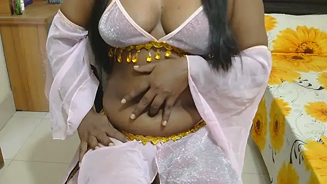 Snapshot of esita_1212 chatting on December 2, 4:07 am esita 1212 online show from December 2, 4:07 am