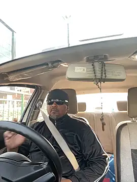 Dick 6inches online show from April 7, 2:23 am